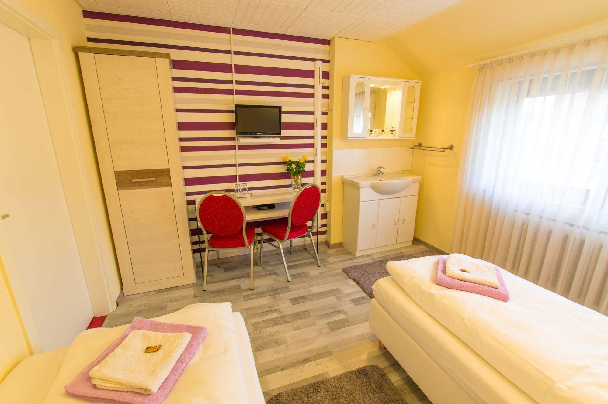 Hotel Rosengarten Schwäbisch Gmünd Zewnętrze zdjęcie