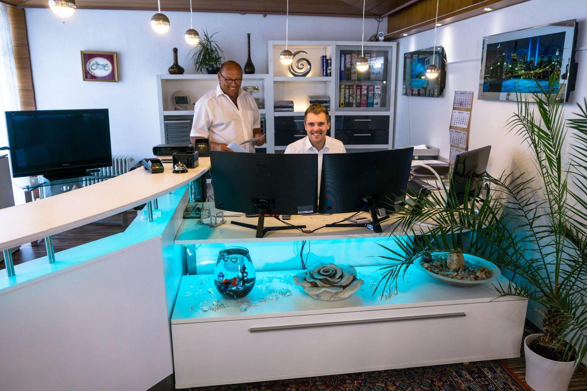 Hotel Rosengarten Schwäbisch Gmünd Zewnętrze zdjęcie